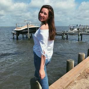 Meet your Posher, Megan